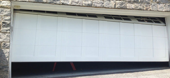 How to repair garage door